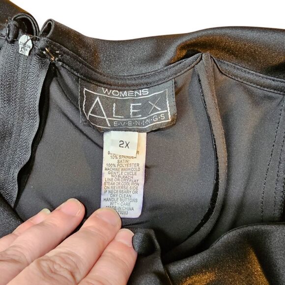 Vintage Alex Evenings Black Velvet Off Shoulder Top - Picture 5 of 10